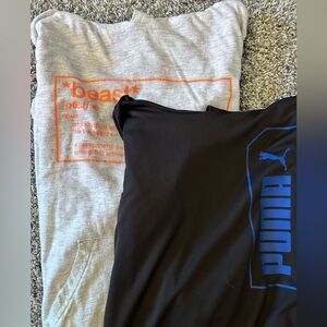 Bundle
Old Navy and Puma
Long sleeve, lightweight hoodie
Size: L (10-12)